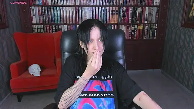 Snapshot of Medusa__Gorgona chatting on September 26, 12:58 pm Medusa Gorgona online show from September 26, 12:58 pm