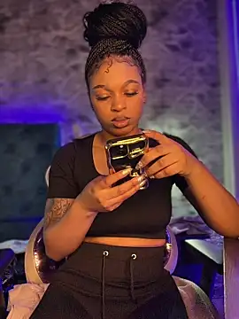 Melany Williams online show from February 3, 1:05 pm