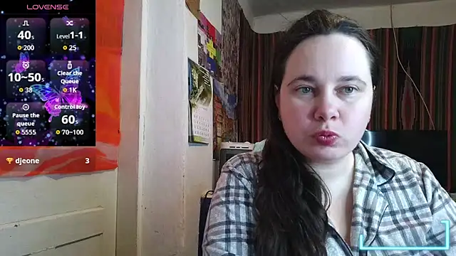 Cora Maro online show from May 2, 11:41 pm