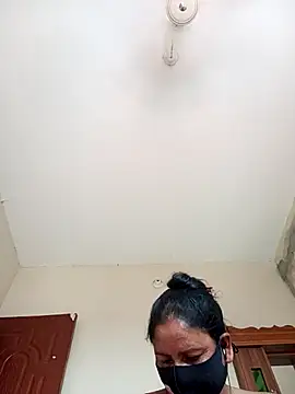 Snapshot of Neha-Roy chatting on September 24, 7:18 am Neha-Roy online show from September 24, 7:18 am