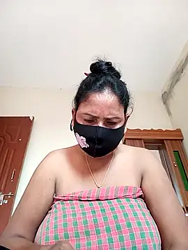 Snapshot of Neha-Roy chatting on October 18, 7:44 am Neha-Roy online show from October 18, 7:44 am