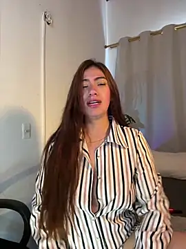 emmily d online show from May 2, 6:33 pm
