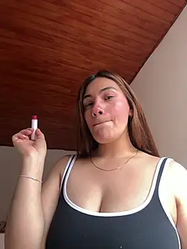 emmily d online show from July 22, 6:53 pm