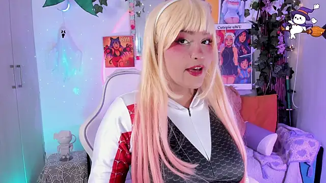 cutepie uwu  online show from December 5, 12:32 am