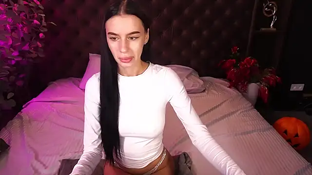 Snow WhiteeeX online show from November 4, 7:02 am