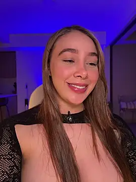 Lanataylor- online show from July 26, 2:08 am