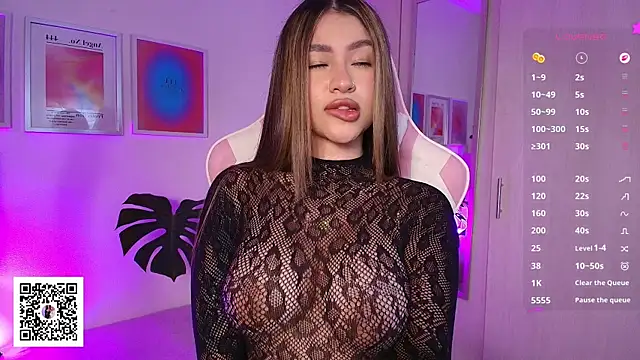 SweetJunne online show from November 12, 10:41 pm