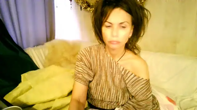 Elizabe th online show from February 20, 12:29 pm