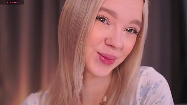  AlinaBailey online show from January 19, 7:48 am