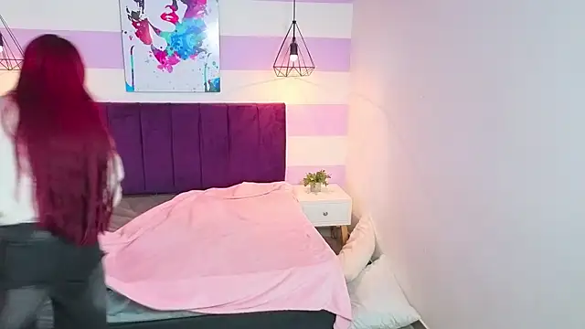 Scarlett  bell online show from August 3, 1:39 pm