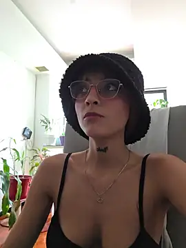 Dani-peggin online show from July 28, 7:15 pm