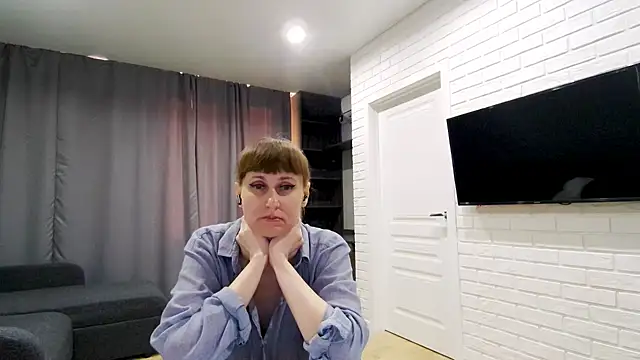 Daniella Lorente online show from April 29, 2:37 am