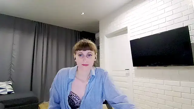 Daniella Lorente online show from February 23, 11:59 pm