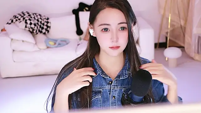 Roseonly  online show from March 11, 5:44 am