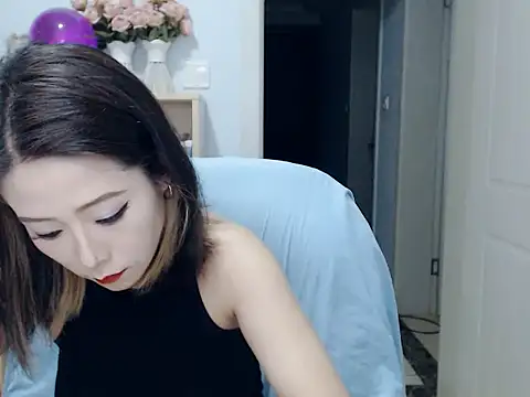SuSushi728 online show from July 5, 4:23 pm