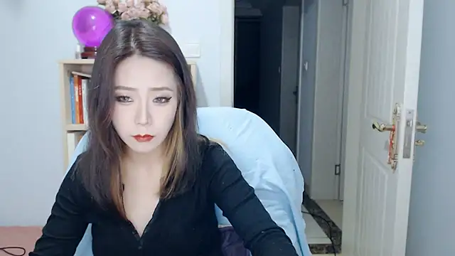 SuSushi728 online show from April 29, 3:47 pm