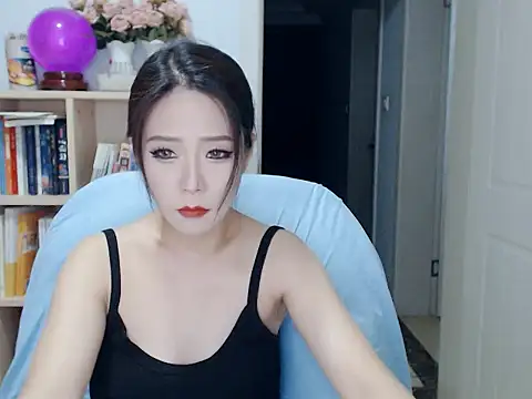SuSushi728 online show from July 9, 4:20 pm
