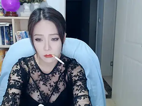 SuSushi728 online show from July 22, 4:08 pm