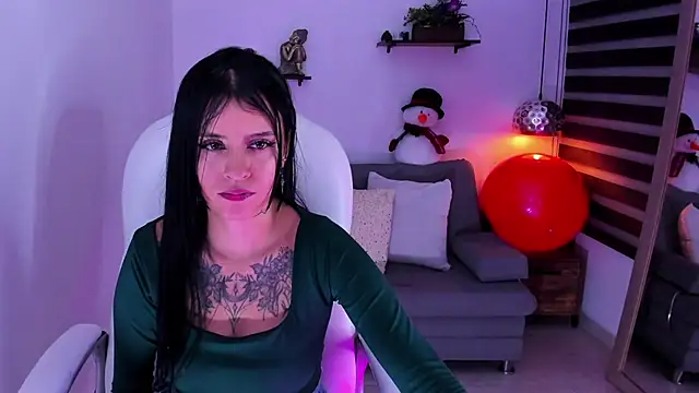 yenny garcia online show from November 27, 7:17 pm