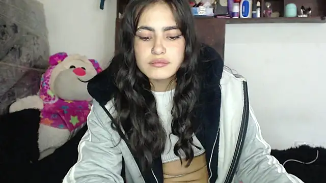 skinny sweet2411 online show from November 16, 4:47 am