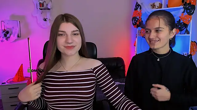 pure radiance1 online show from November 3, 10:08 am