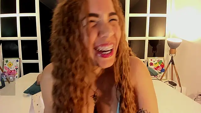 Snapshot of shaidyscott chatting on September 23, 3:37 am shaidyscott online show from September 23, 3:37 am