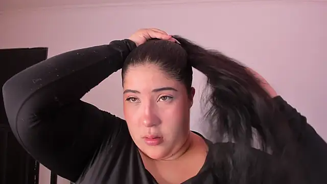 AmberiniHoffman online show from February 12, 12:07 pm