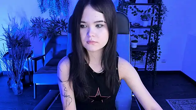 Elainebeness online show from December 2, 8:11 pm