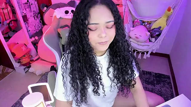 anyburkee online show from February 18, 5:39 am