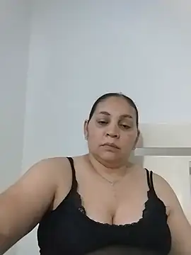 MirandaSoto online show from August 3, 4:27 am