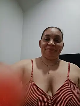 MirandaSoto online show from June 26, 4:14 am