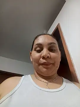 MirandaSoto online show from September 18, 4:11 am