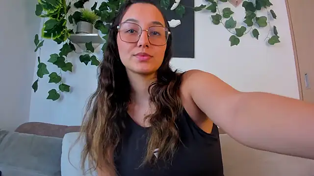 Snapshot of nataliepeterson chatting on October 14, 1:57 pm nataliepeterson online show from October 14, 1:57 pm