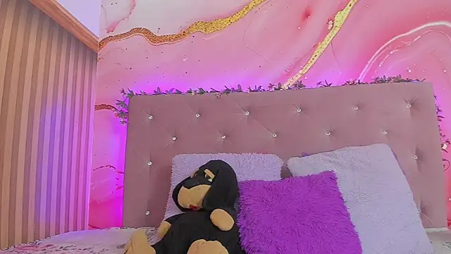 Bella  sweet online show from November 12, 6:39 pm