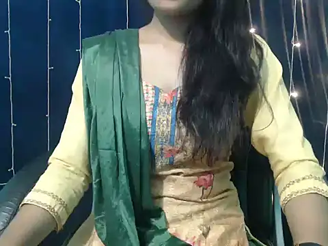 Yashi online show from November 4, 4:23 pm