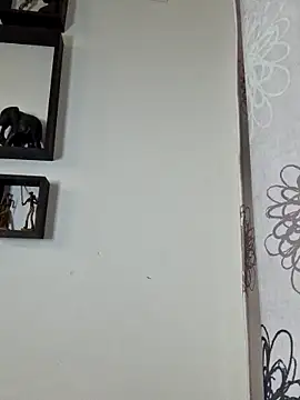 roxi katty online show from December 20, 4:49 am