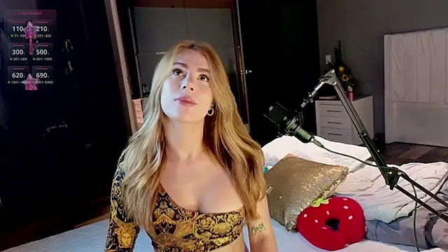 greyslopez online show from March 13, 12:02 am