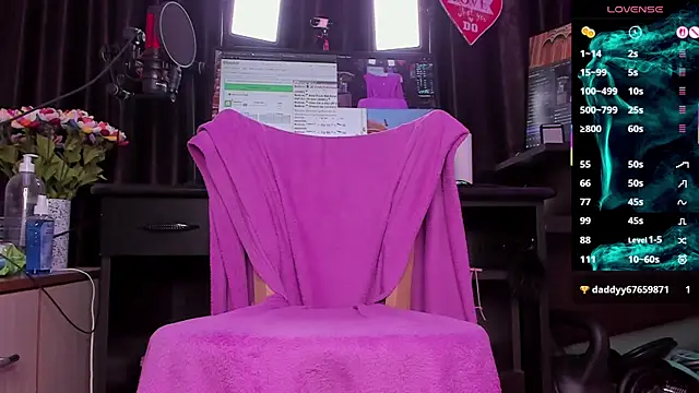 Raissa sky26 online show from August 1, 2:35 am