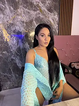 nicol jone1 online show from June 26, 12:01 am