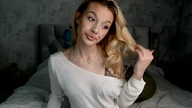 Ella Milla online show from June 5, 2:12 pm