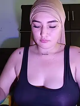 Celeste camila18 online show from May 31, 6:03 pm