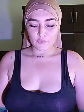 Celeste camila18 online show from May 31, 6:09 pm