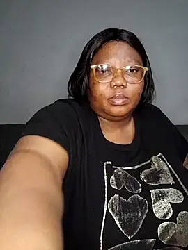 DAIRYBELLELIZxx online show from July 25, 3:35 am