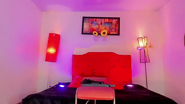 Gabyqueen70 online show from October 9, 3:32 am