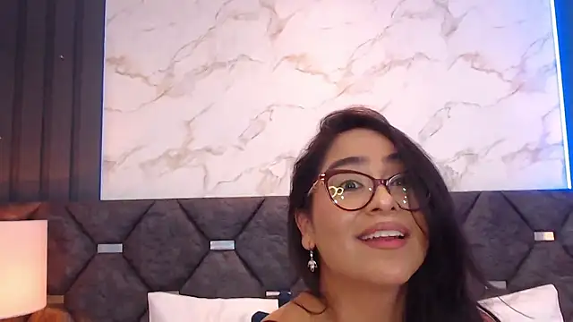 DevonPiers online show from January 6, 5:38 pm