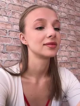 CaseyStar online show from September 24, 11:31 am