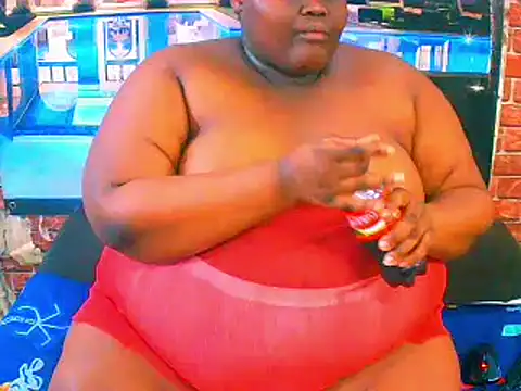EbonyHotBuns online show from July 15, 10:31 am