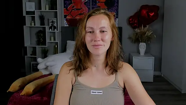 Snapshot of MichelleOrtis chatting on September 10, 5:35 pm MichelleOrtis online show from September 10, 5:35 pm