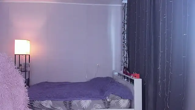 ReddHotPipper online show from February 3, 6:40 am