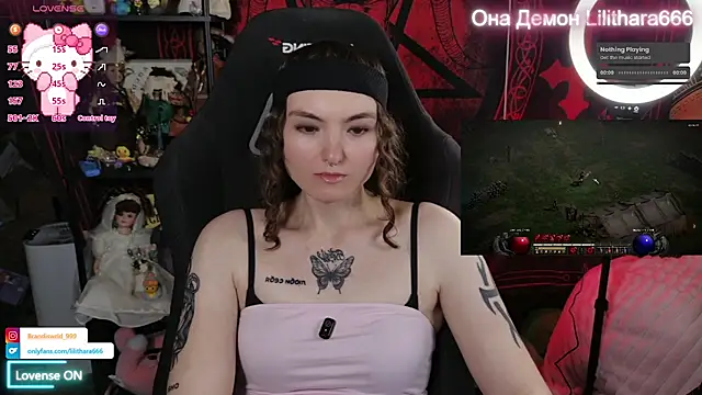 BrandiWRLD 999 online show from February 20, 8:31 pm